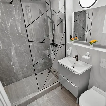 דירה Stylish 2br Near National Arena Perfect For Groups